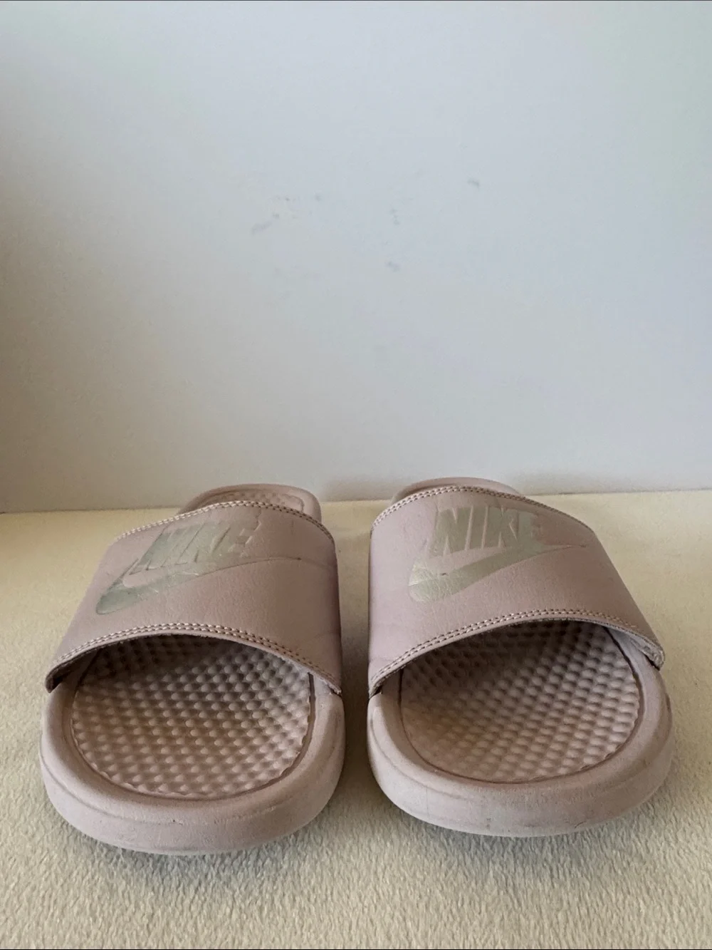 Nike slides